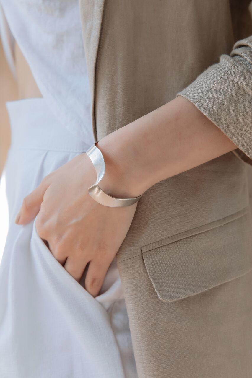 優雅波浪｜開口手環（銀）