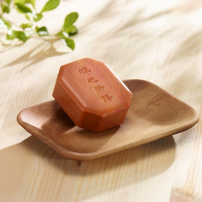 使用樟之物語肥皂洗澡 達成健康的清潔