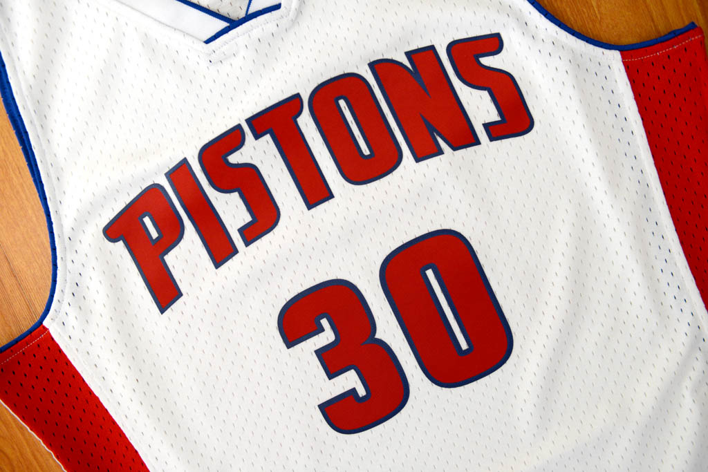 Mitchell & Ness 底特律活塞隊 Rasheed Wallace 2003-2004 復刻 Swingman 球衣