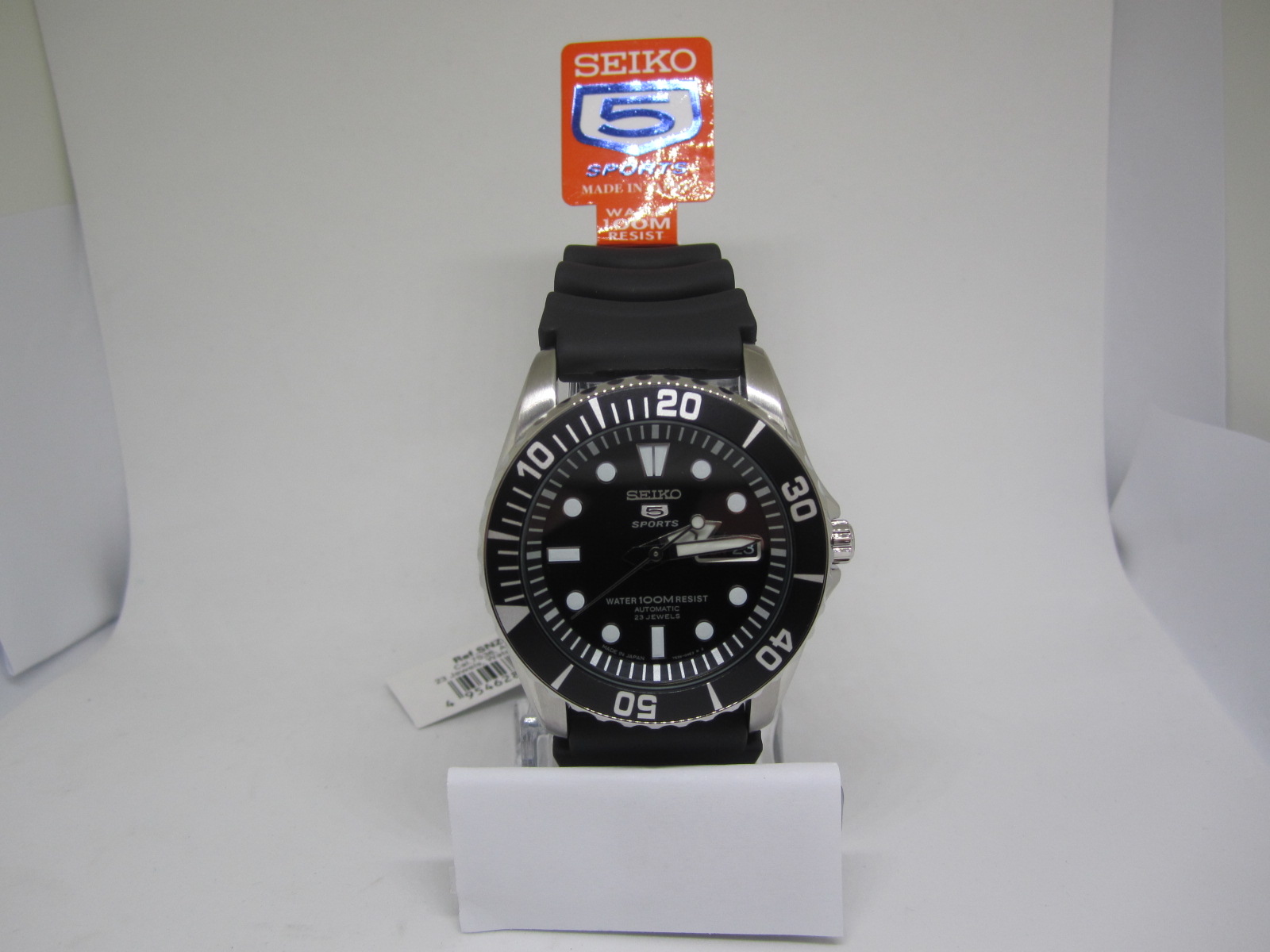 Amazon.com: Seiko Mens 5 SPORTS Analog Dress Automatic JAPAN Watch NWT  SNZF17J2 : Clothing, Shoes \u0026 Jewelry