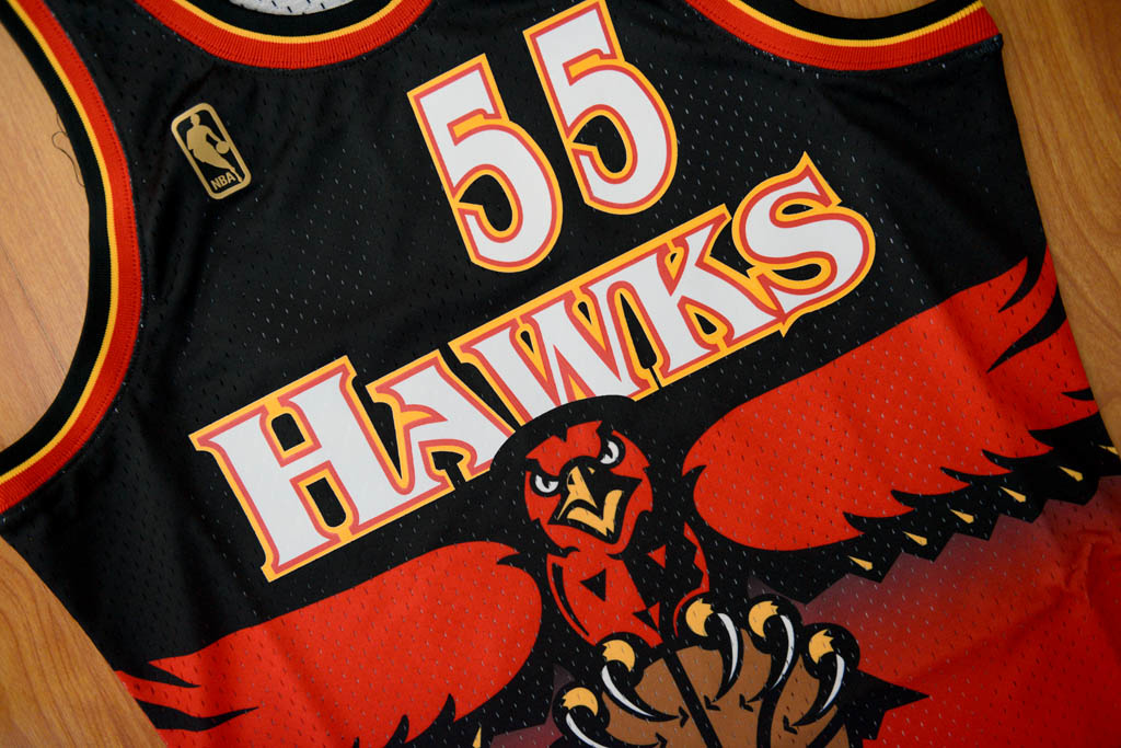 Mitchell & Ness 亞特蘭大老鷹隊 Dikembe Mutombo 1996-1997 復刻 Swingman 球衣