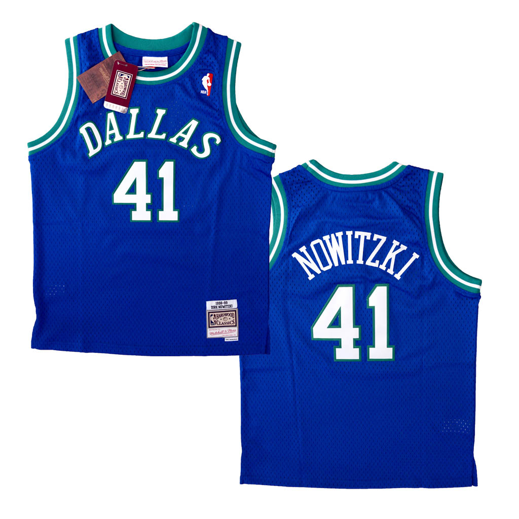 Mitchell & Ness 達拉斯獨行俠隊 Dirk Nowitzki 1998-1999 青年版 Swingman 球衣