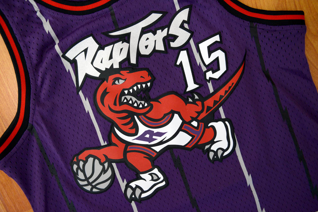 Mitchell & Ness 多倫多暴龍隊 Vince Carter 1998-1999 青年版 Swingman 球衣