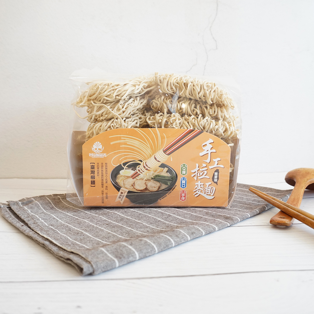 穀動森活-日曬手工拉麵 900g/包 (蕎麥口味)