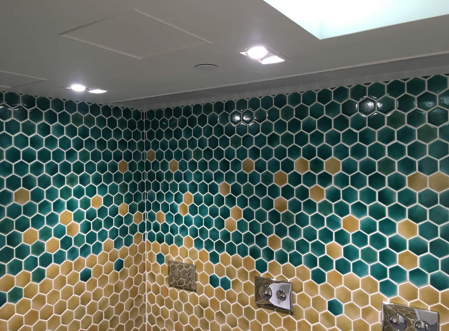 educational institutes,thai ceramic tile,thai mosaic tile,topworlds