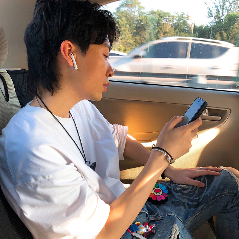 [現貨] UNIQUE 19FW 破壞噴漆牛仔褲