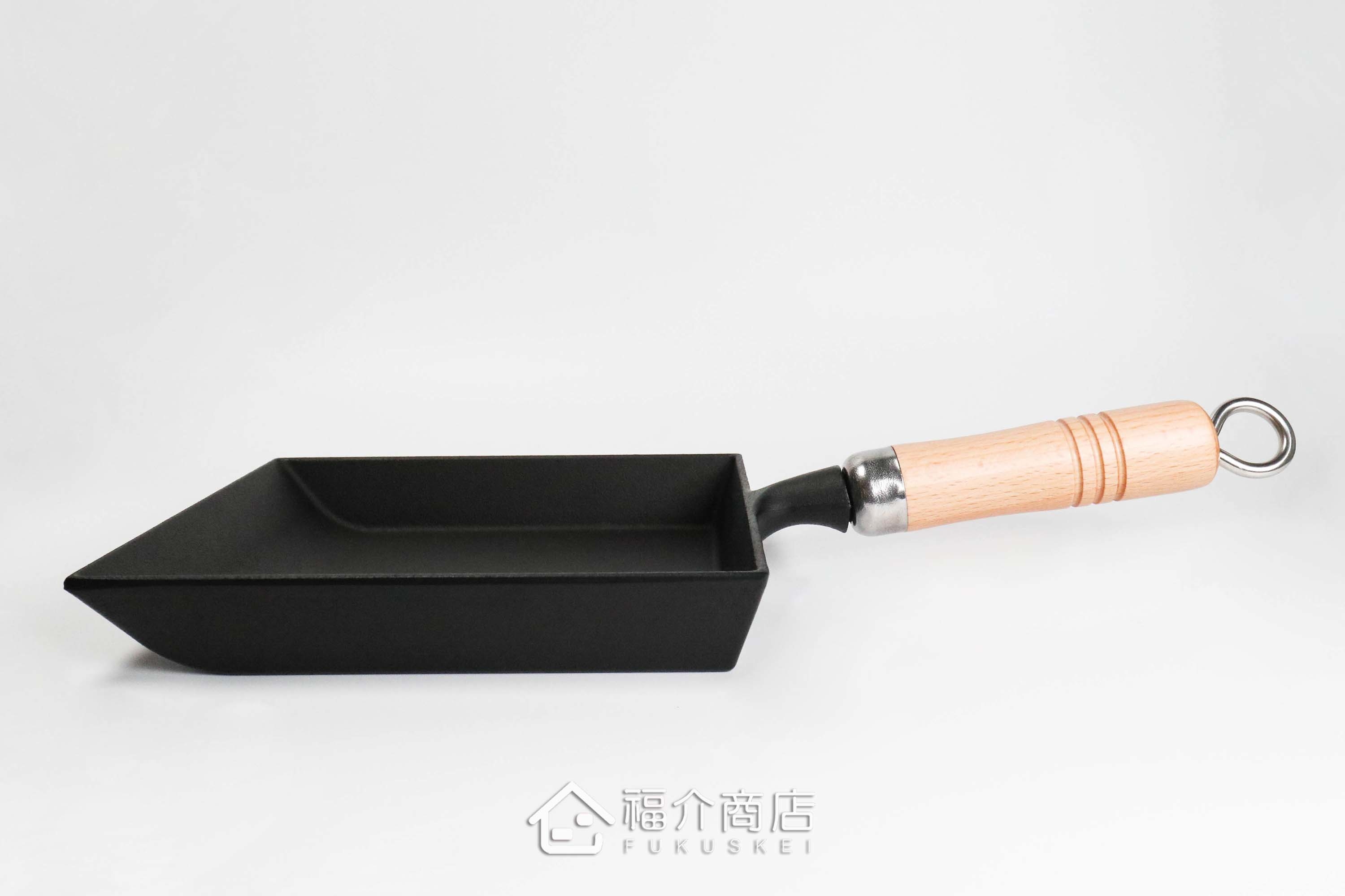 煎蛋用的鑄鐵平底鍋