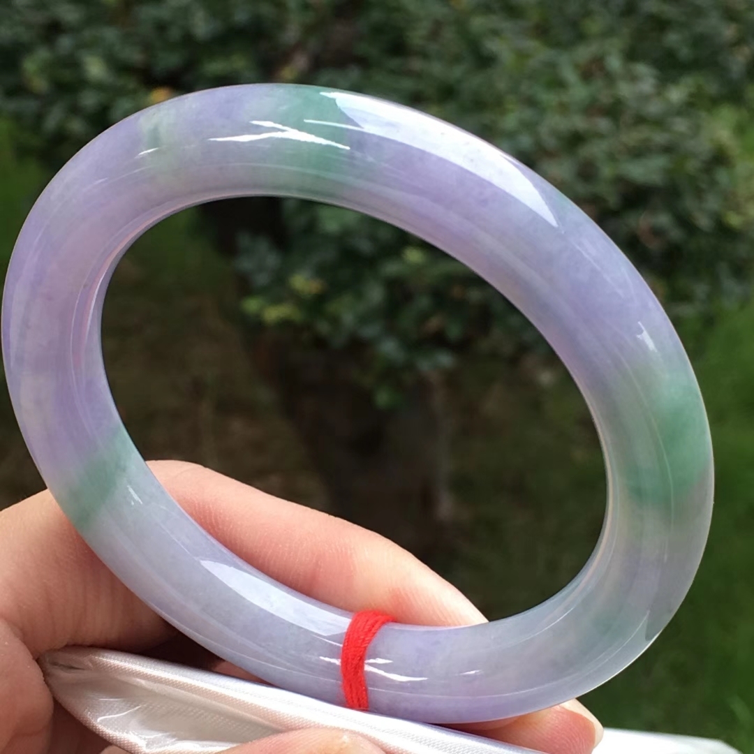 【已結緣】10222301 春彩圓條玉鐲 54.7mm