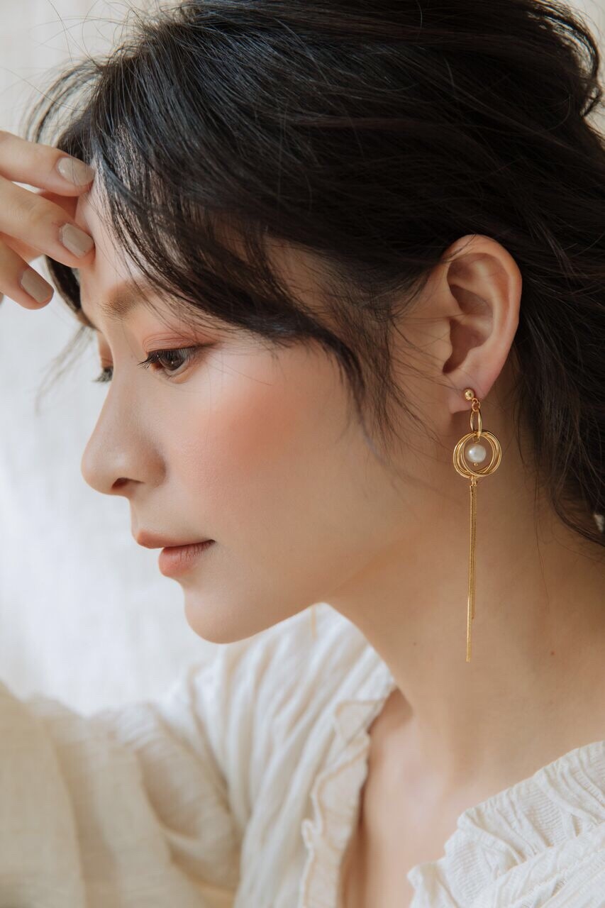 YUGA Pearl Earrings｜珍珠垂墜耳環