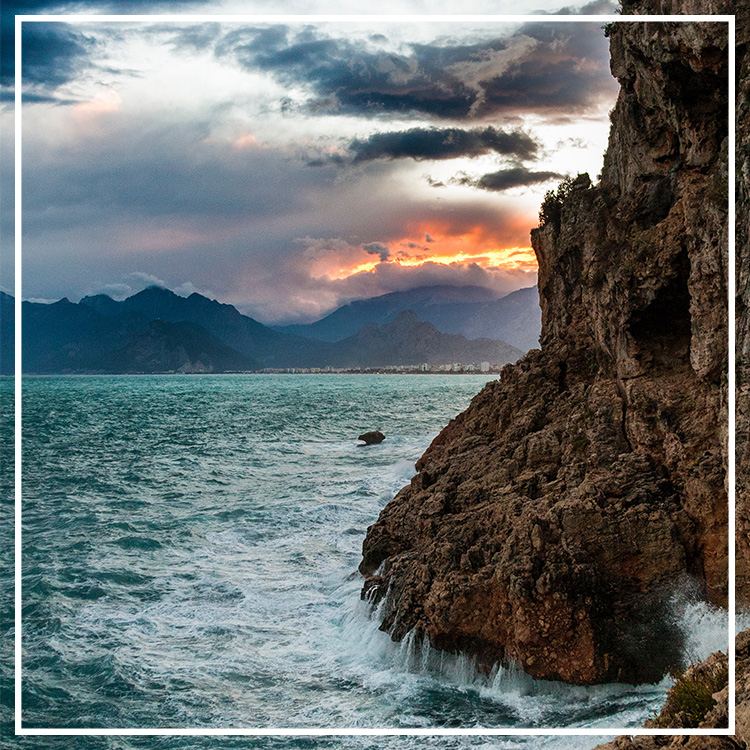 TRUE GRACE N°26蔚藍海岸香氛蠟燭－花園250g