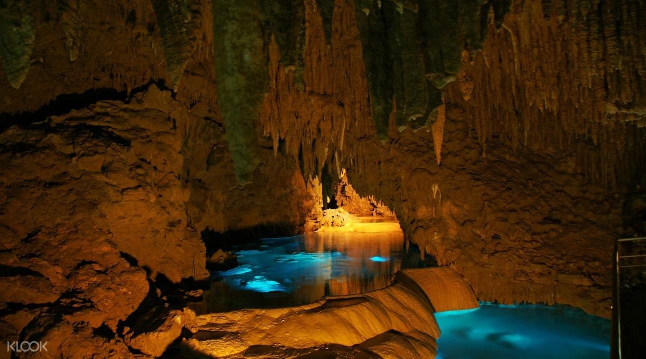 沖繩玉泉洞 鐘乳石洞穴