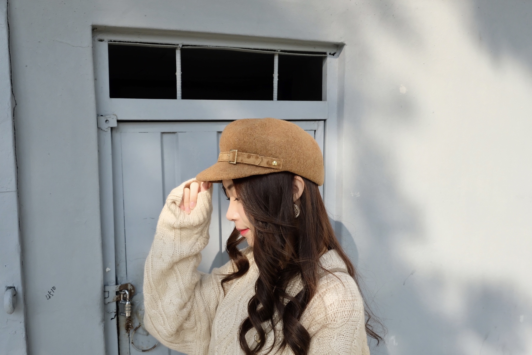 高質感韓製麻豆大推超挺版奶茶駝小臉軍帽