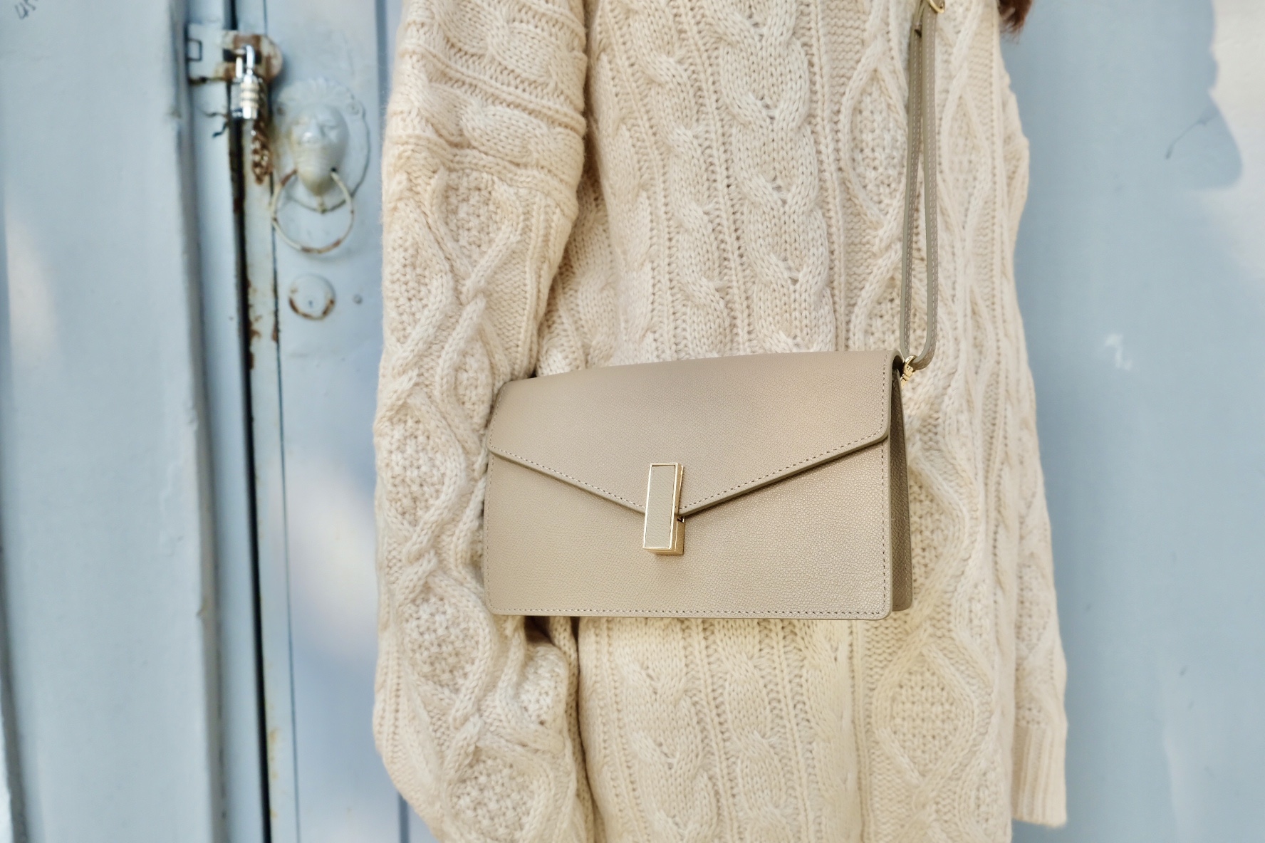 一定要入手的3way神正點高單設計櫃單釦奶茶真皮包