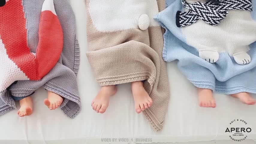 Kyle & Vivian HK - Apero Knit