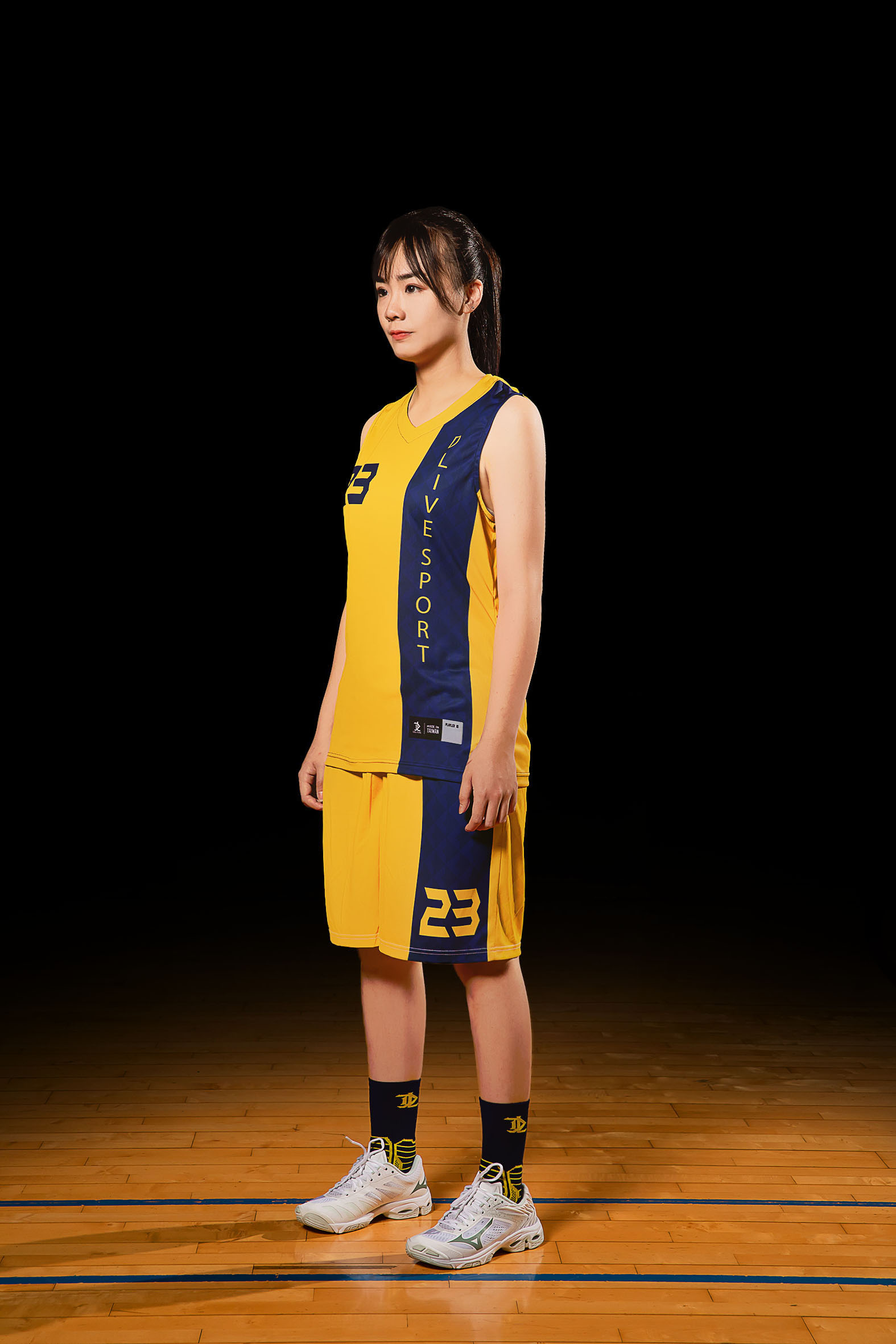 單面昇華V領籃球服 - 捕夢