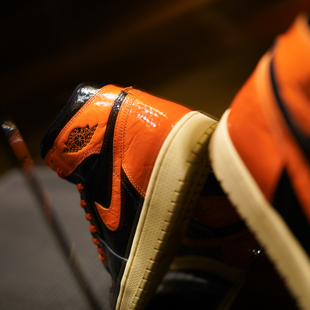[現貨] Air Jordan 1 "Shattered Backboard 3.0"  555088-028