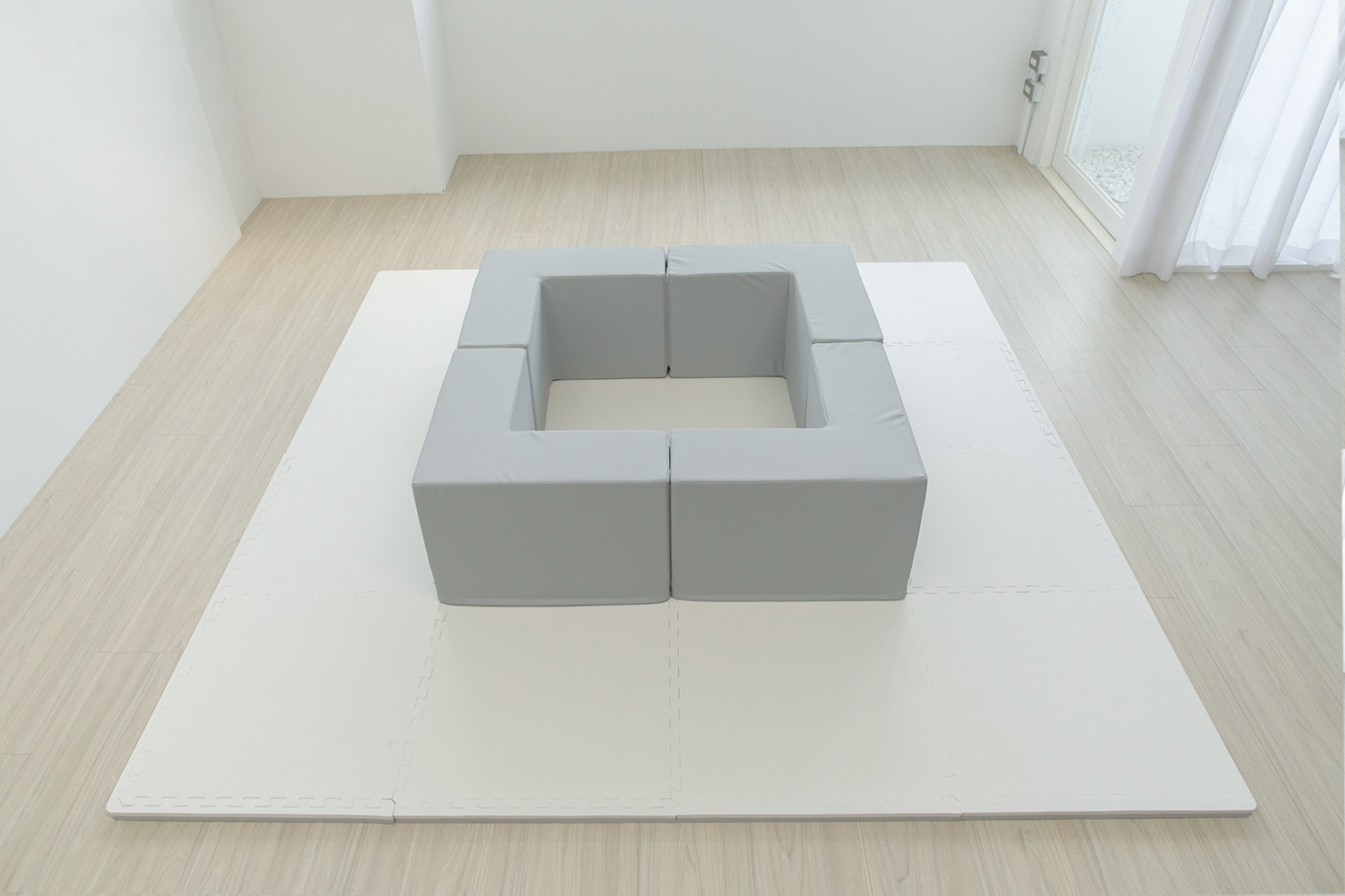 小尺寸的圍欄 (4入) 適合嫩嬰時期