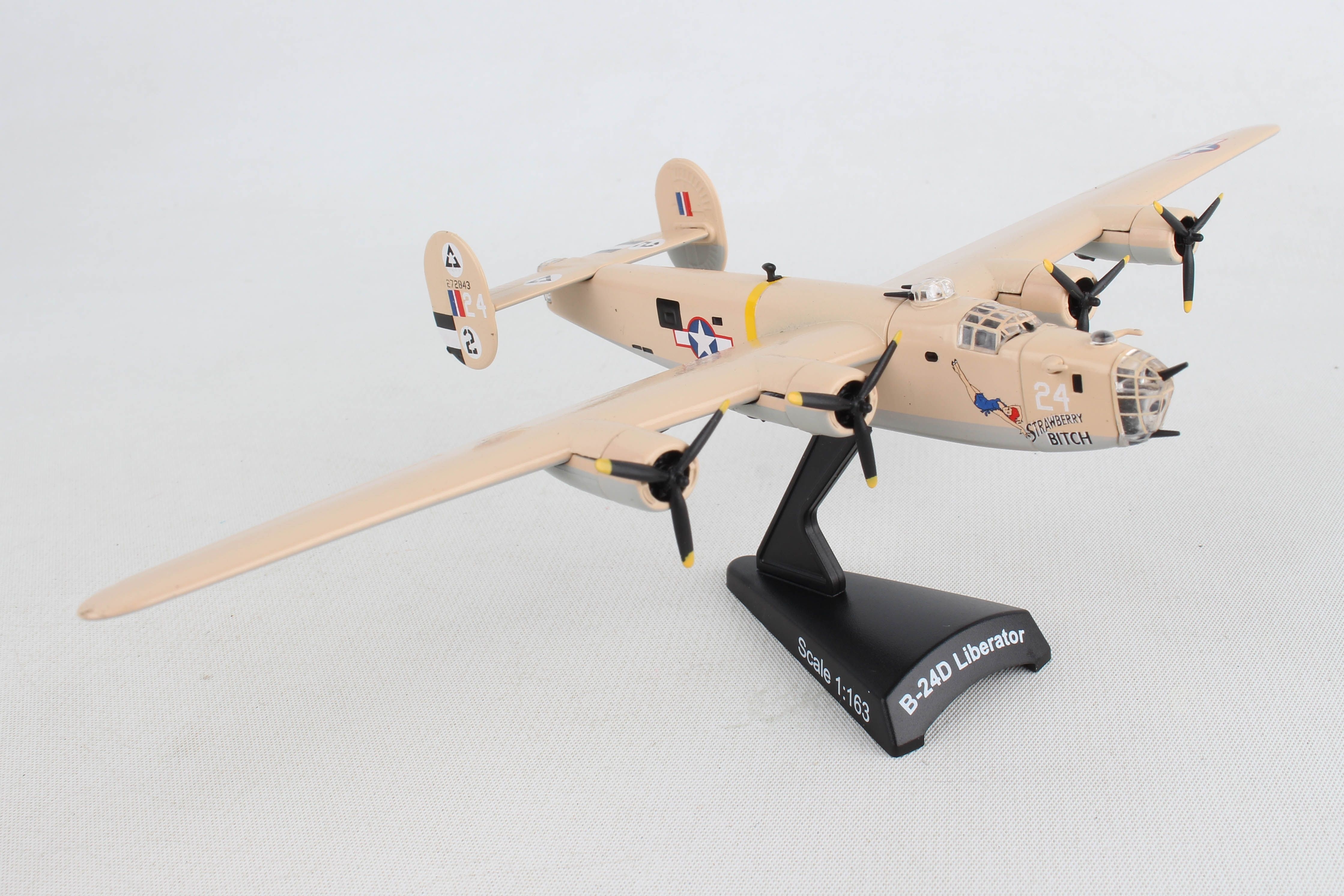 PS 1/163 美國陸軍航空隊 B-24D  STRAWBERRY BITCH PS5557-5