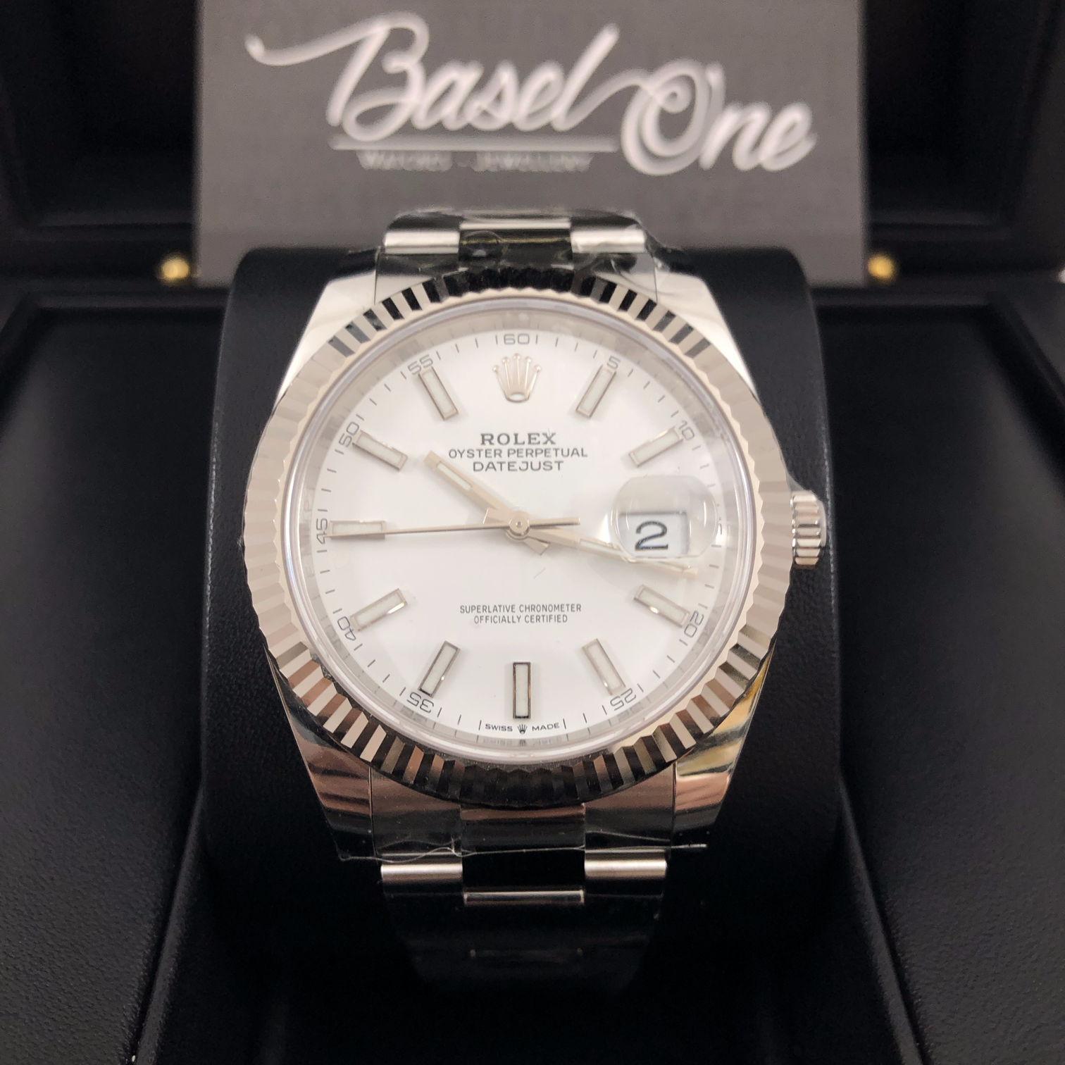 BRAND NEW ROLEX 126334 WHITE DIAL INDEX DATEJUST 41mm OYSTER STRAP STAINLESS STEEL