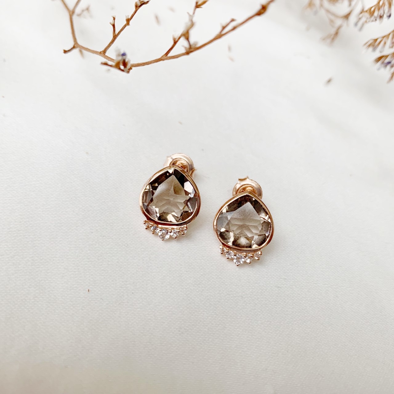 成熟姊姊心茶晶耳環-玫瑰金