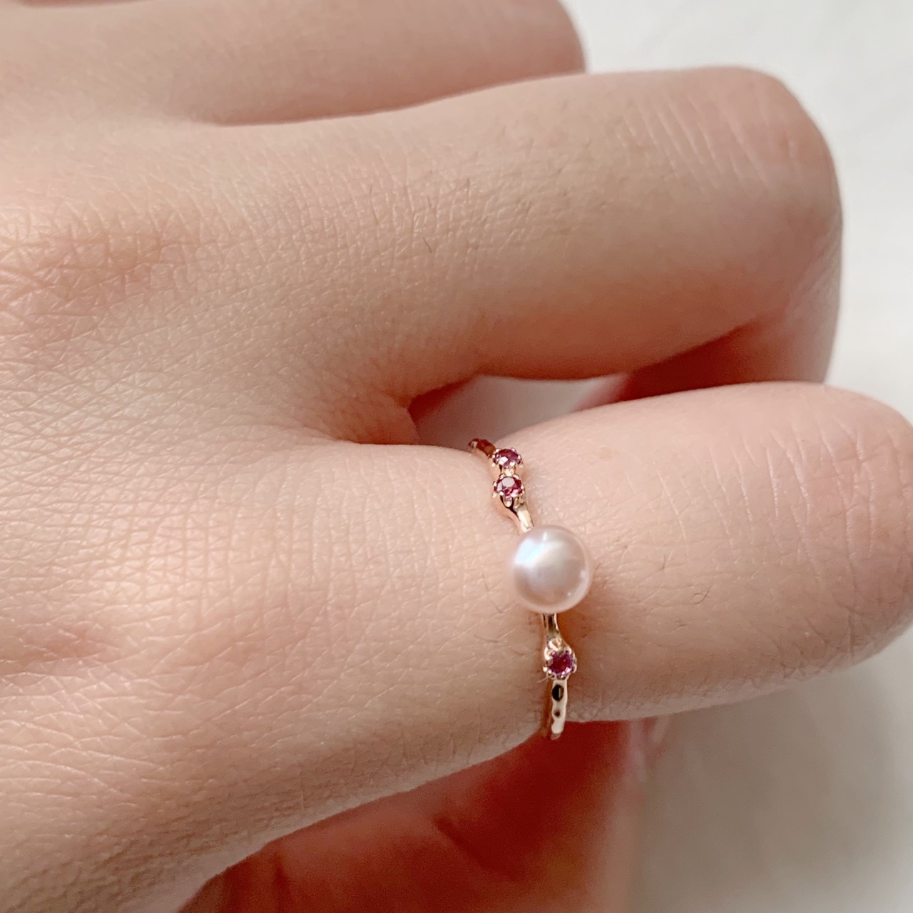 不規則玫瑰石榴粉珍珠戒指-玫瑰金