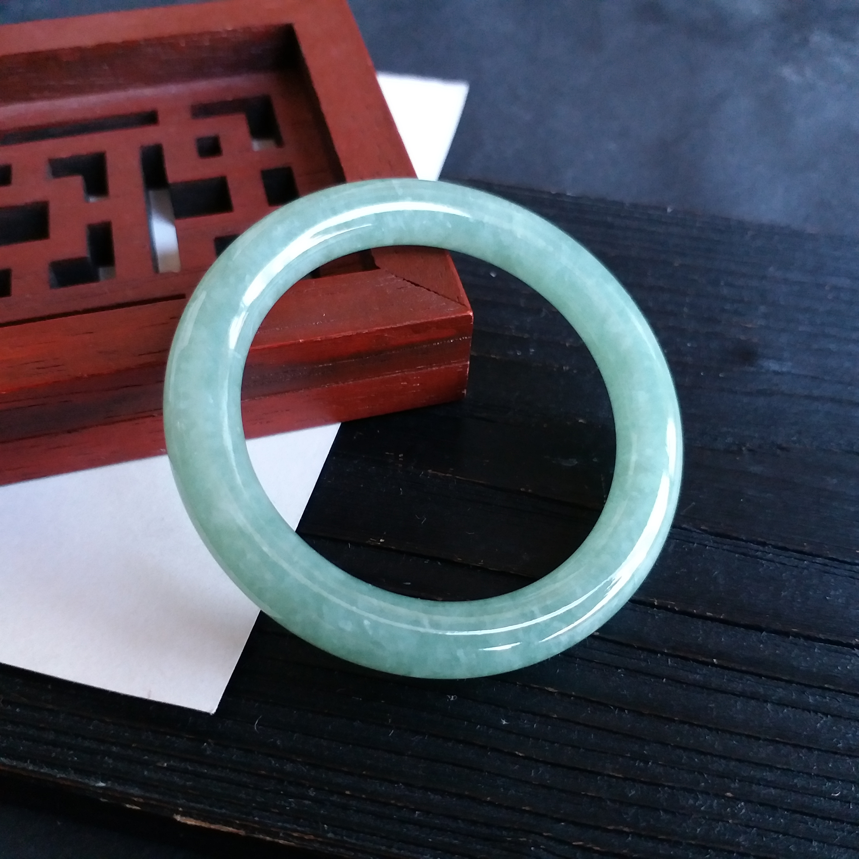 J1633-1 冰糯豆綠BB玉鐲 39mm