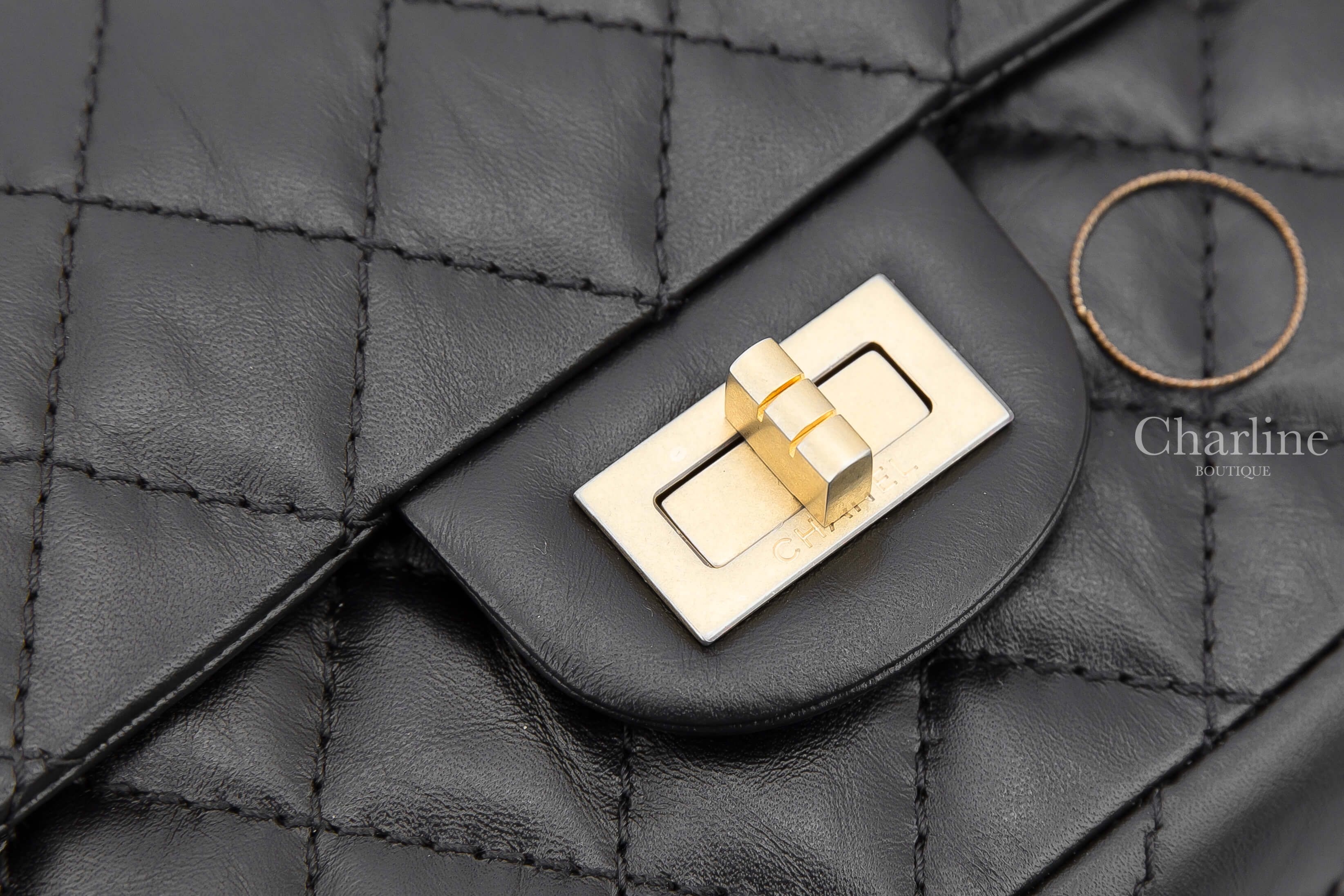 Chanel Mini 2.55 Handbag 黑色金釦金鍊小型仿舊小牛皮菱格紋肩背包