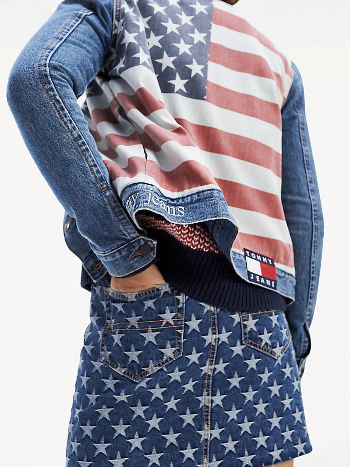 TOMMY JEANS FLAG CREW