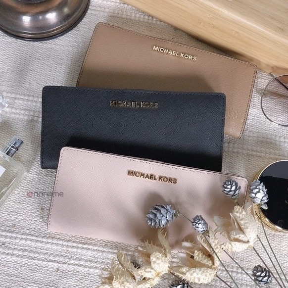 Michael Kors MK Leather Slim Wallet 防刮紋 扣式 長夾