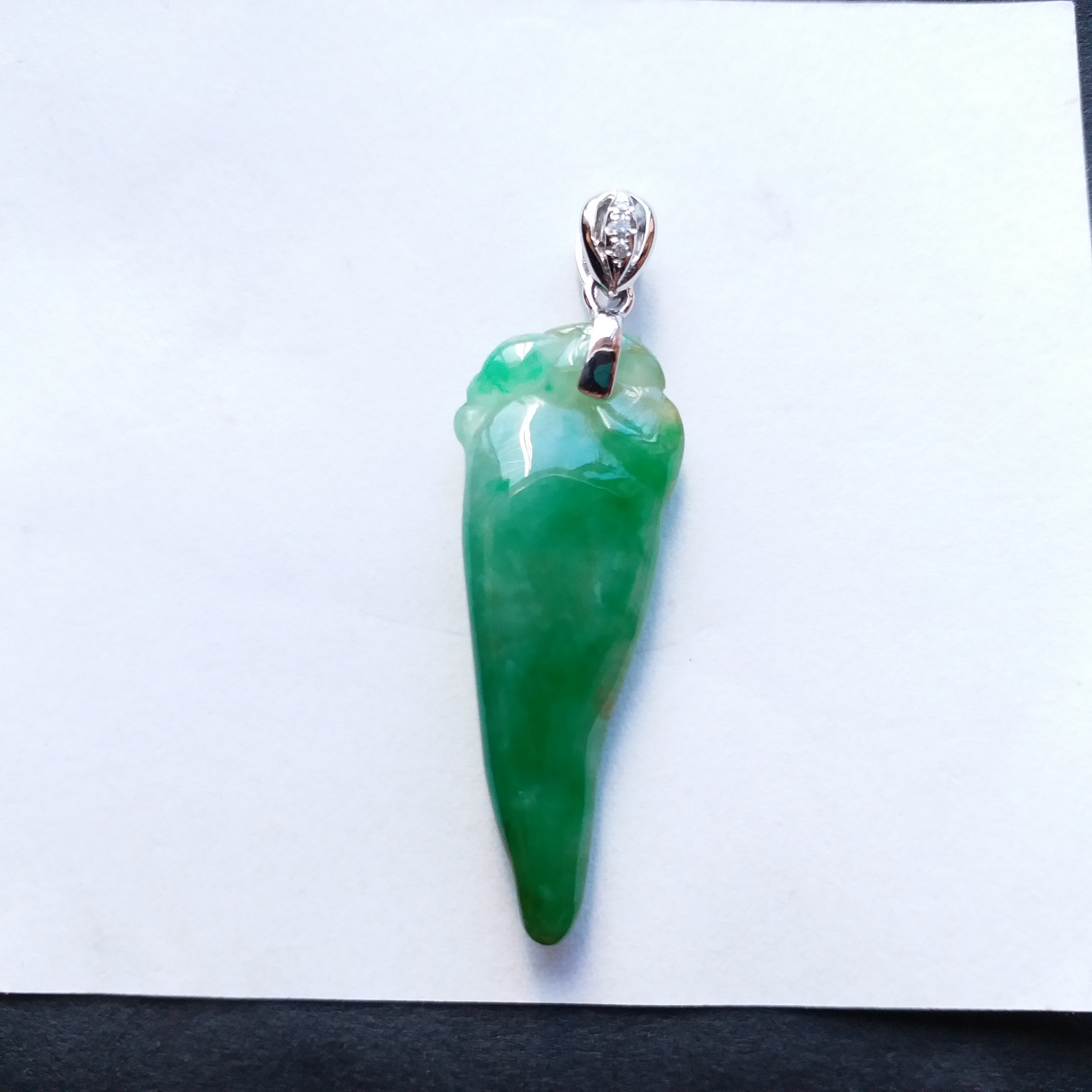 老坑冰種陽綠辣椒吊墜+真鑽18K金扣, 天然翡翠A玉, 緬甸玉, Jade, Jadeite