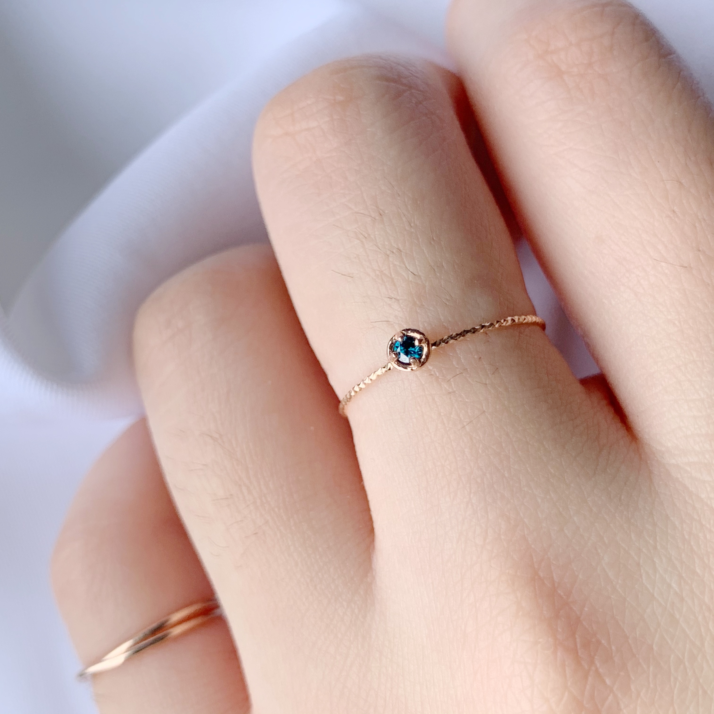 14k 圓盤四爪藍鑽亮亮戒指