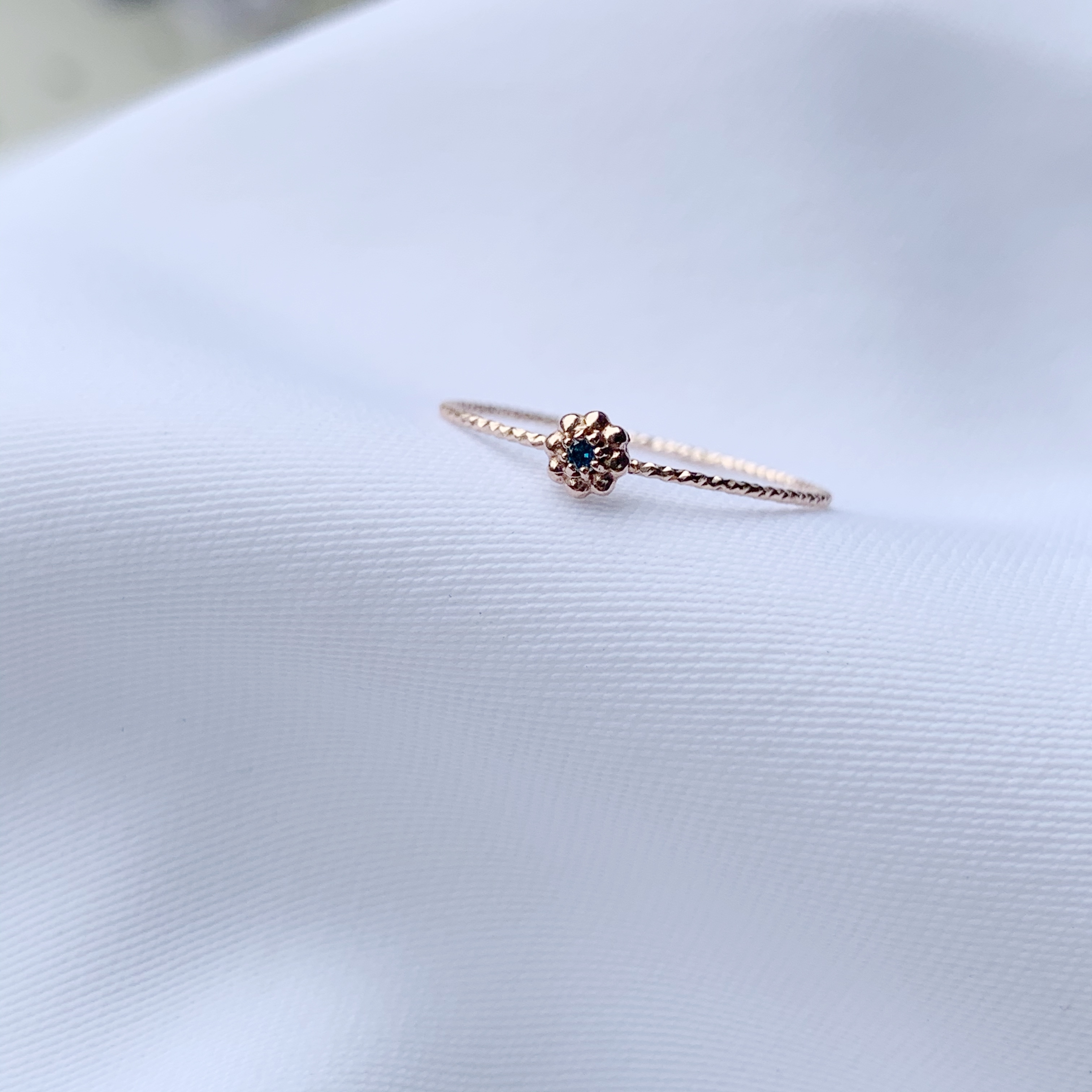 14k 蛋糕小花藍鑽亮亮戒指