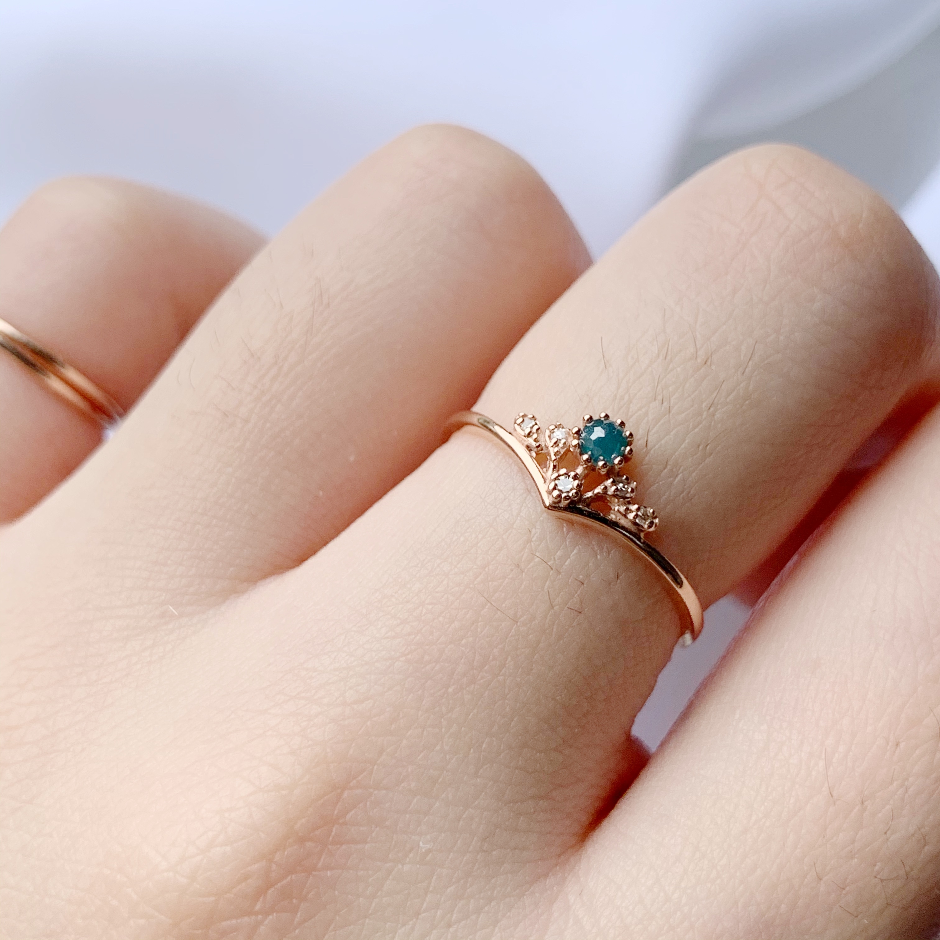 14k 孔雀后冠藍鑽真鑽戒