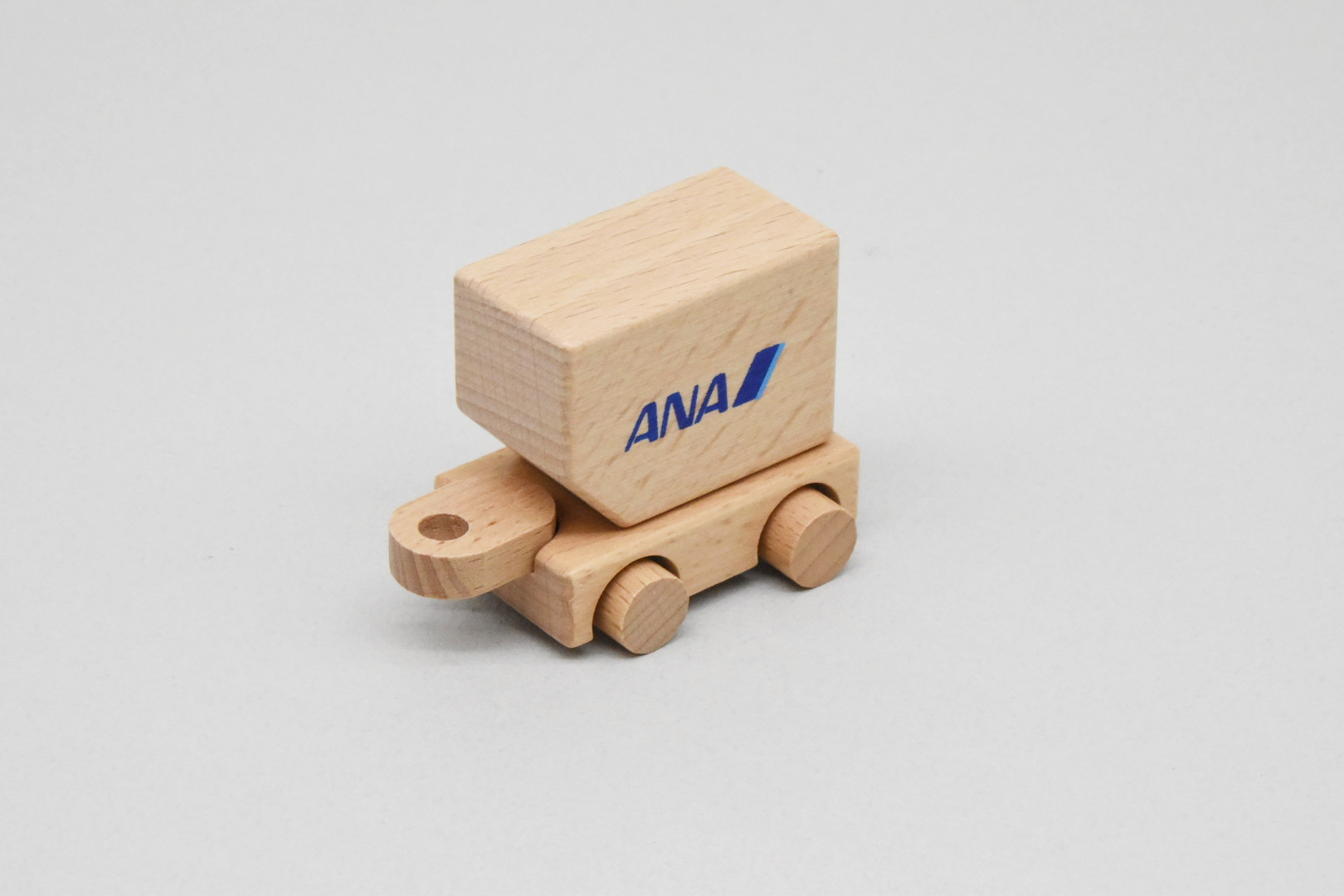 全日本空輸 (ANA) 木製玩具五件組
