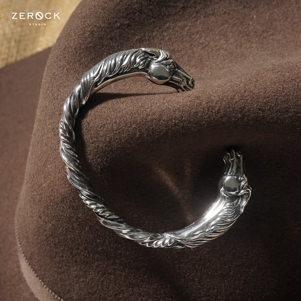 PEANUTS & Co. 花生人 雙馬頭 捲曲手鐲 S號