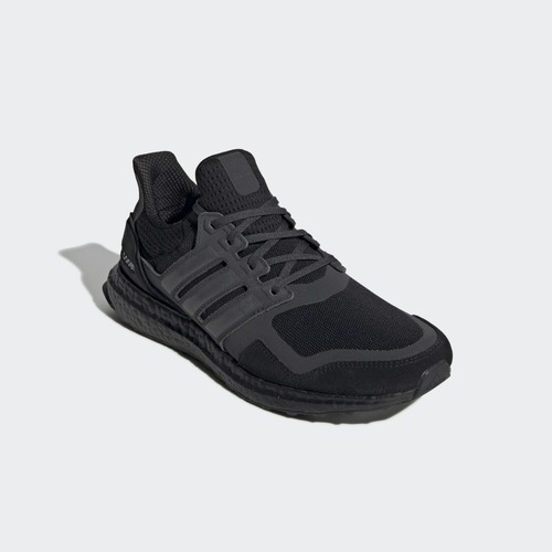 adidas triple black ultra boost