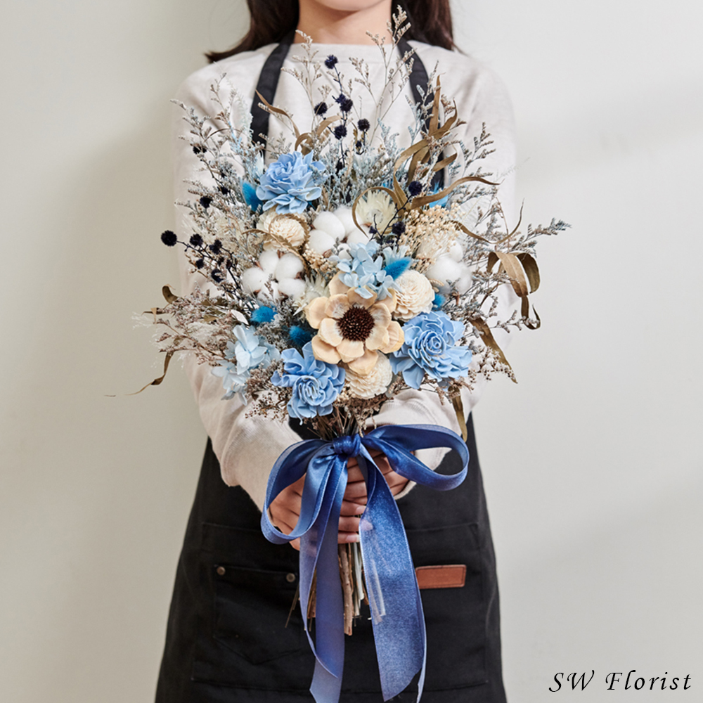 ｜新娘捧花 婚紗捧花 不凋花 田園風 天空藍｜放射形｜