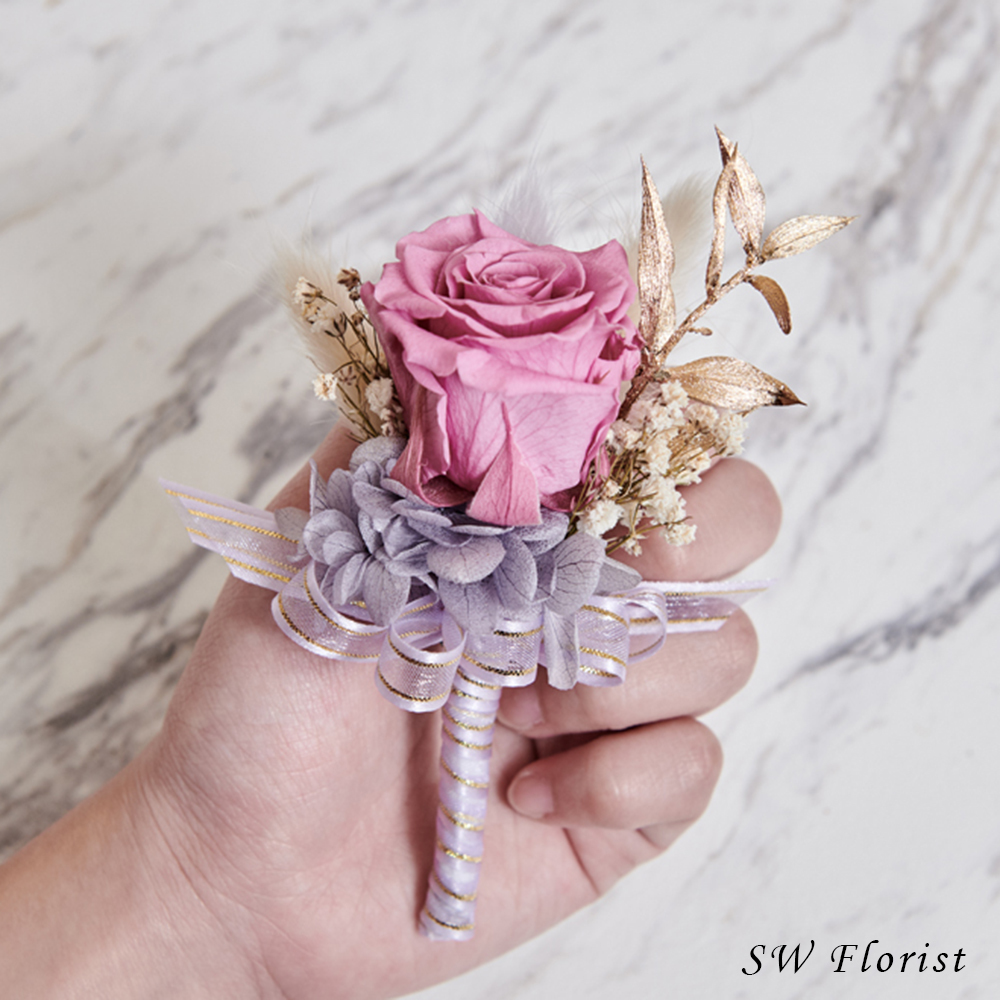 ｜不凋花胸花 乾燥花 葡萄紫 婚禮胸花｜ 主婚人胸花 婚禮周邊｜