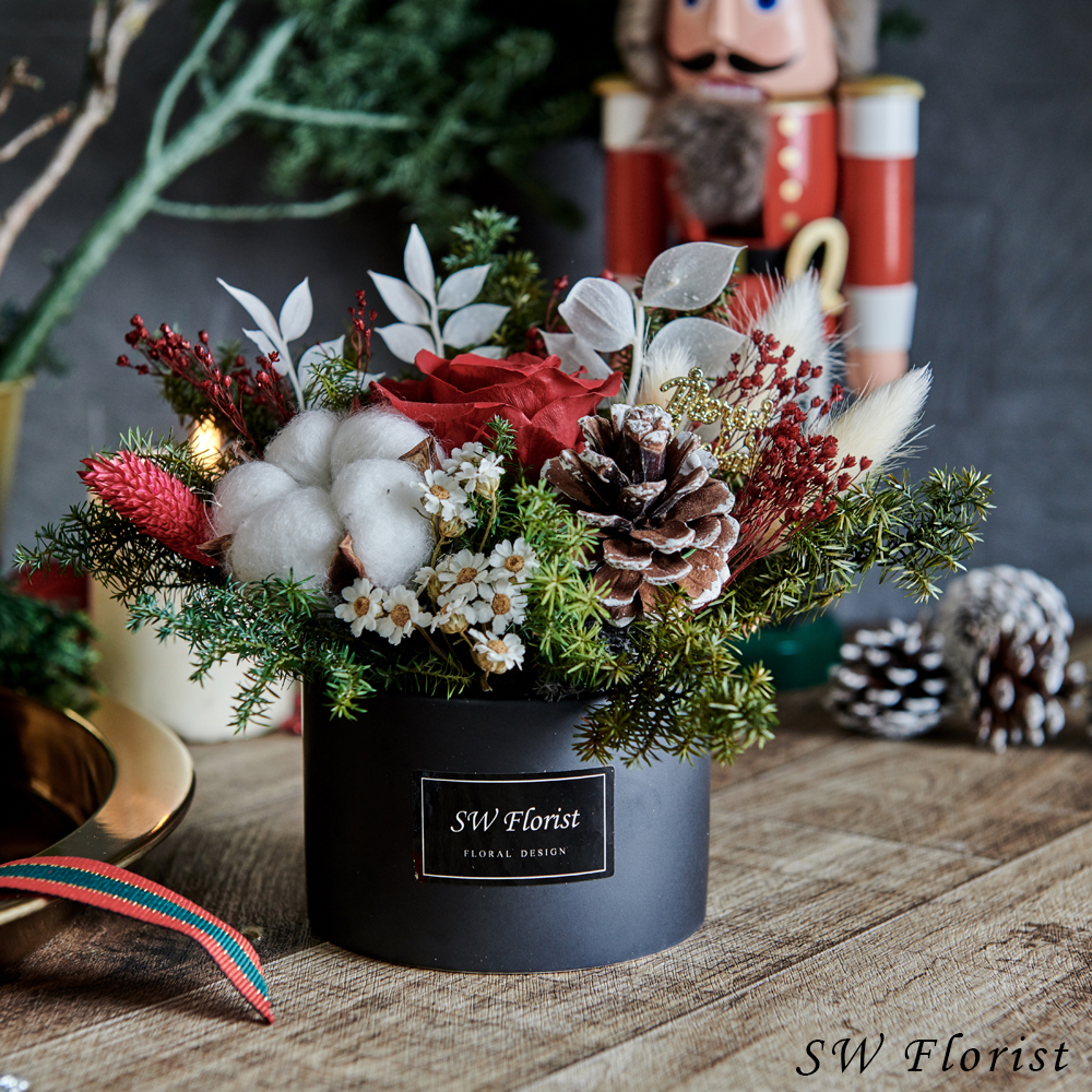｜不凋花桌花 乾燥花 桌花設計 聖誕節禮物 聖誕風 永恆 胭脂紅 中型桌花｜