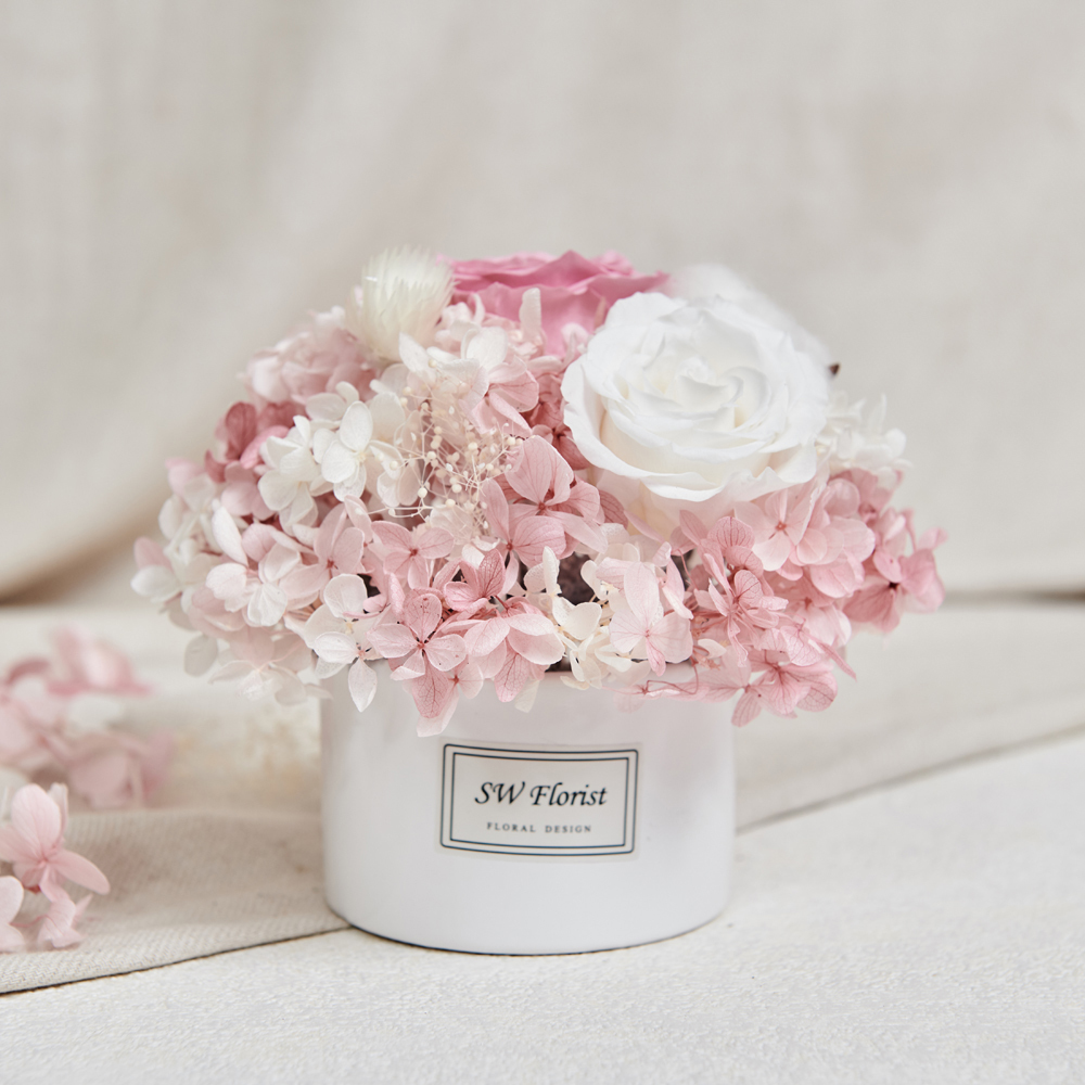 ｜經典款不凋花桌花 永生花 乾燥花 桌花設計 裸粉 圓形 中型桌花 白盆｜