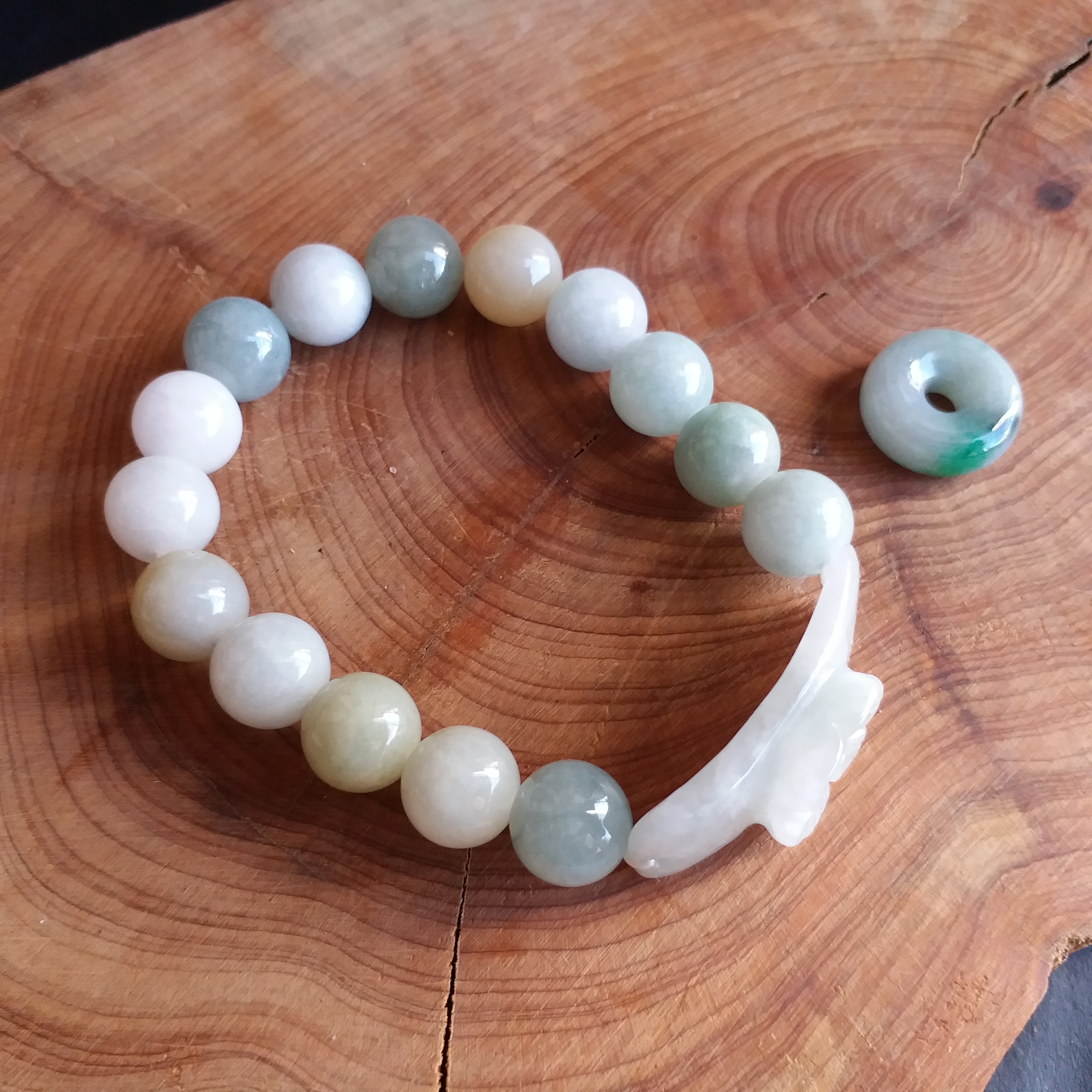 FG13 飄綠小平安扣+花牌手珠串