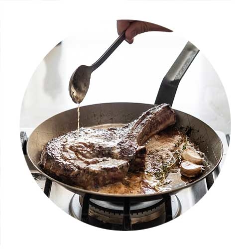What is Lightweight Nonstick Coating Frying Omelette Pan Black Iron Pans  Carbon Steel Skillet with Detachable Wooden Handle