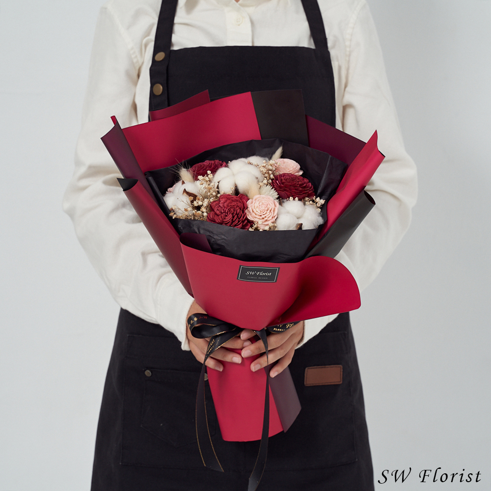 ｜乾燥花束 畢業花束 情人節禮物 紅粉佳人 酒紅雙色包裝 中型花束｜