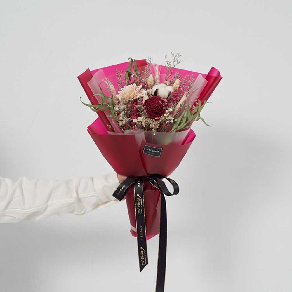 ｜乾燥花束 畢業花束 情人節禮物 歐式庭園 紅色氛圍 中型花束｜