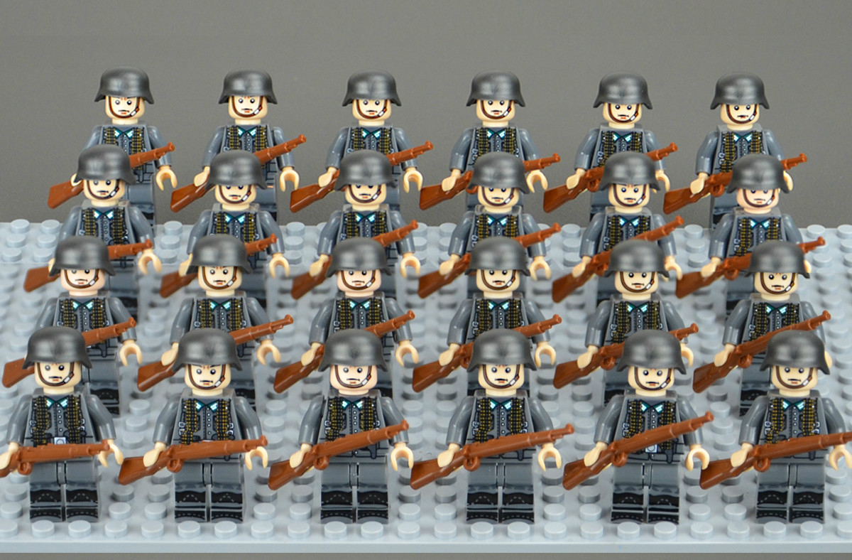 24PCS/ Lot Wehrmacht Bricks WW2 army Soldiers Troop Military Bricks Minifig Building Toys BIGS01