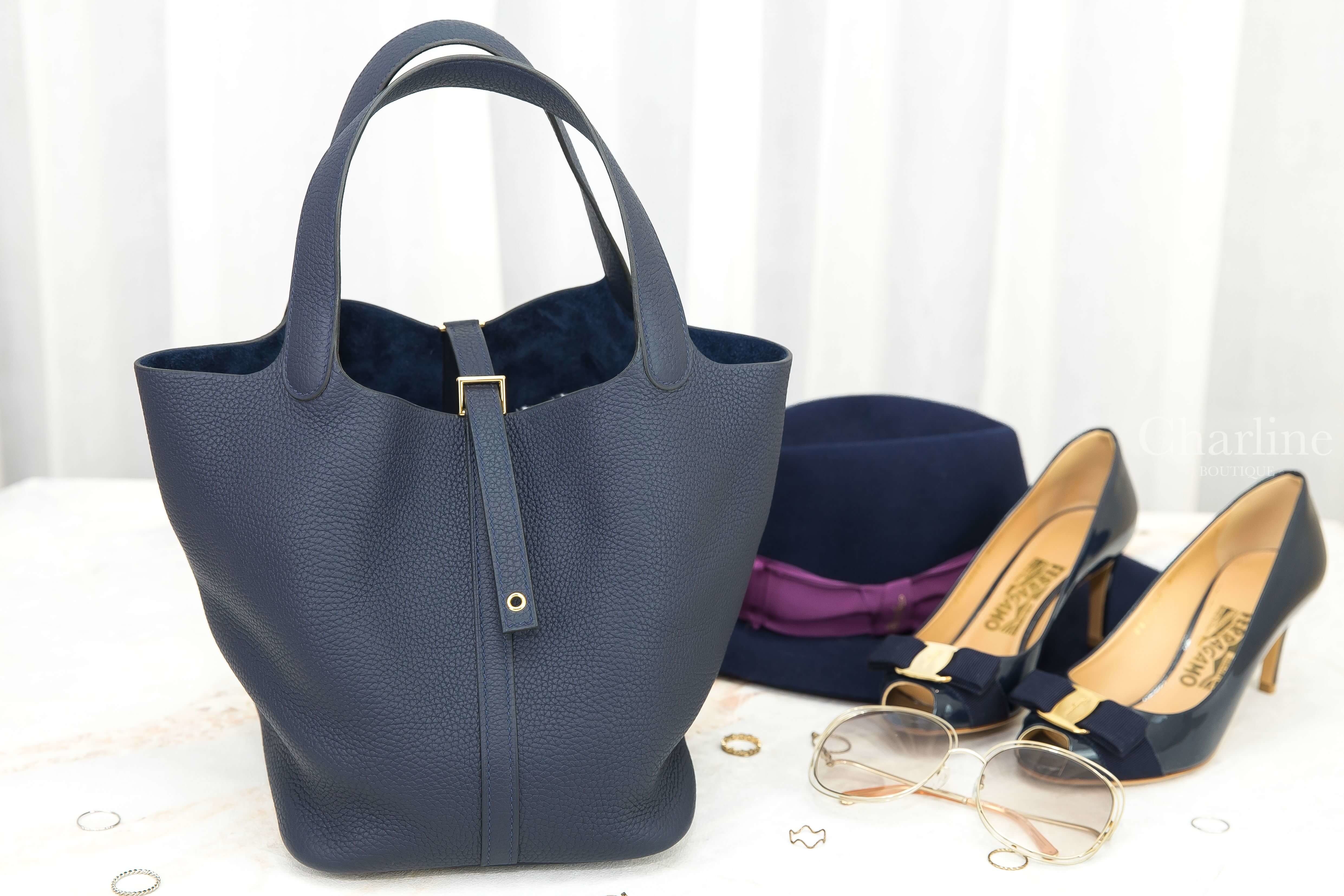 Hermès Picotin Lock 22cm 2Z Bleu Nuit Taurillon Clemence 午夜藍金釦中型提把水桶包