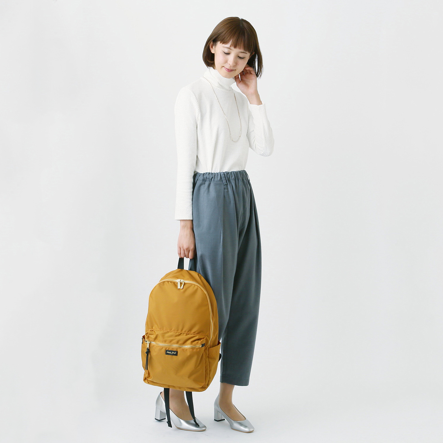 日本直送 | 防水滴背包 (10 間格)