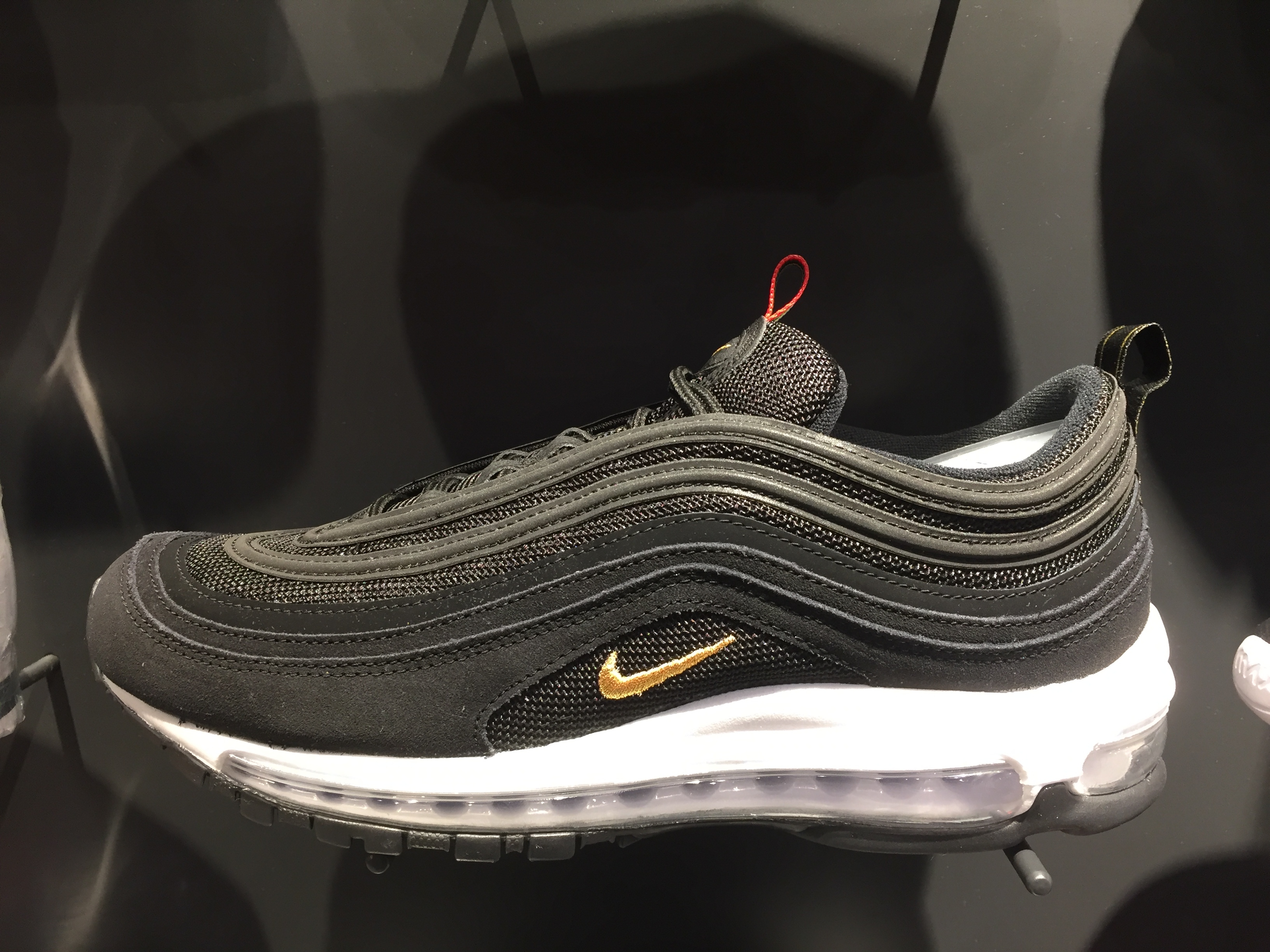 NIKE AIR MAX 97 OG QS 黑白金勾牛巴戈奧運AM97 全氣墊CI3708-001