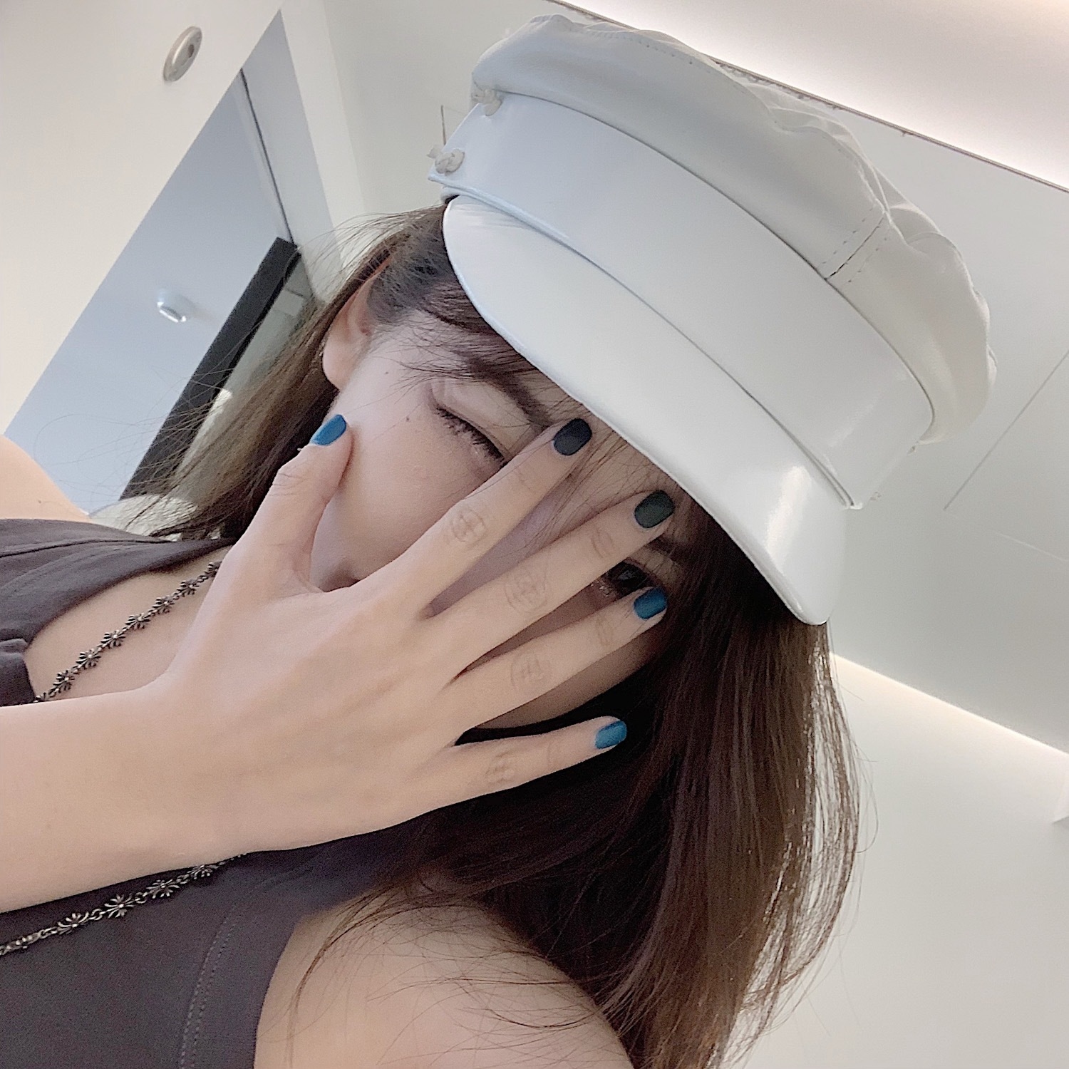 皮質報童帽(黑/白/棕)