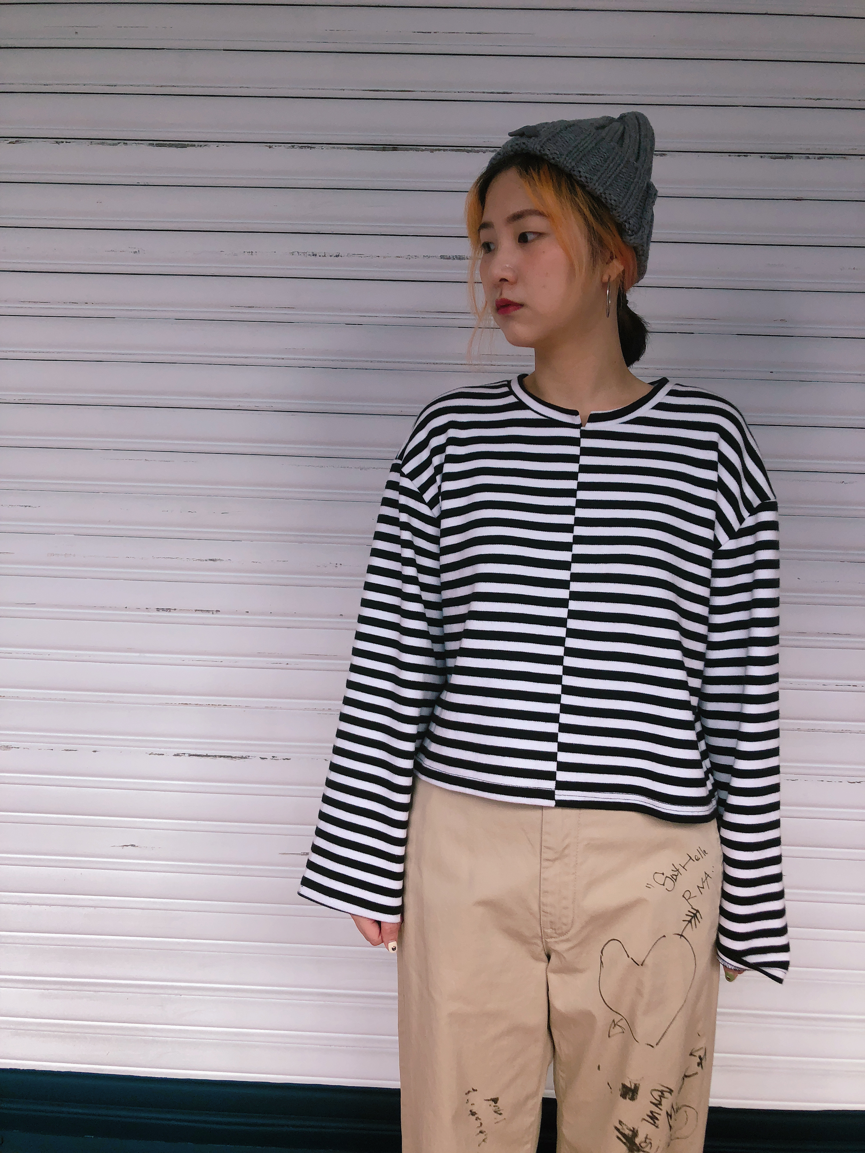 不對稱條紋長袖上衣